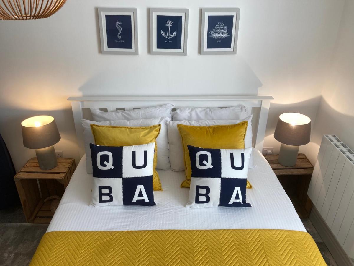 "Prospect House" - Two Private Apartments In This 17Th Century Cottage - Apartment 2 Has A Kids Cabin Bunk Room - Book Both Apartments For One Large House With Connecting Door In Lobby - Public Parking Outside Looe Bagian luar foto